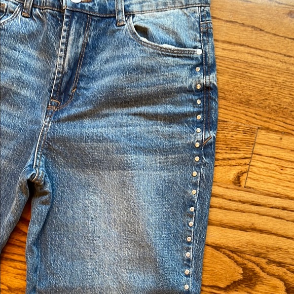 Women's High Rise Cropped Straight Leg Jeans Medium Wash W/ Rhinestones - Picture 3 of 7